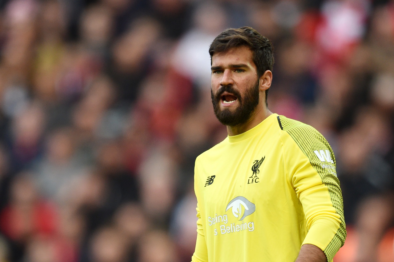 开云体育入口-伯恩利门将神勇发挥，力保不失球门的简单介绍