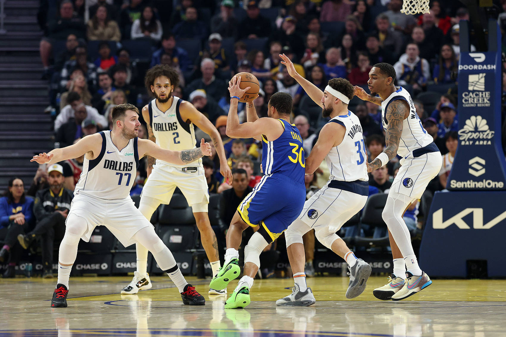 包含独行侠队长砍下三双完成逆转的词条 包含独行侠队长砍下三双完成逆转的词条