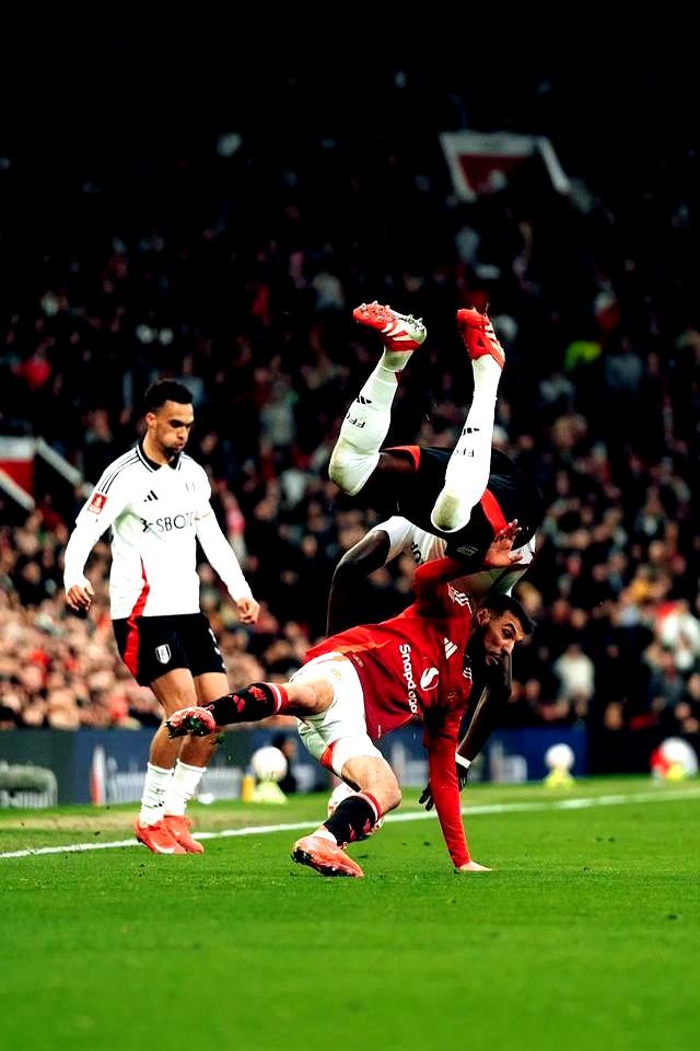 格里兹曼献绝杀,巴萨轻松晋级欧冠八强的简单介绍 格里兹曼献绝杀,巴萨轻松晋级欧冠八强的简单介绍