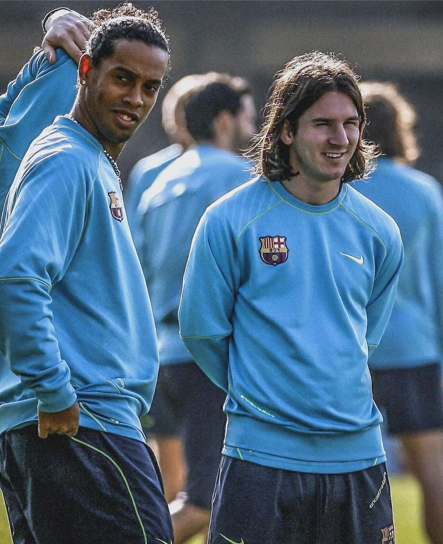 顶级球员在绿茵场上施展绝技 顶级球员在绿茵场上施展绝技