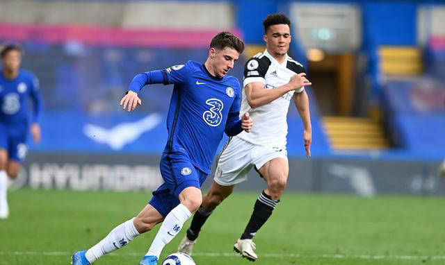 开云体育登录-切尔西对阵国际米兰，双方实力不相上下的简单介绍