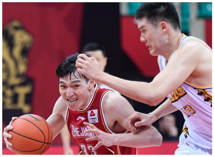 包含精彩对决惊险上演，精彩看点不容错过的词条