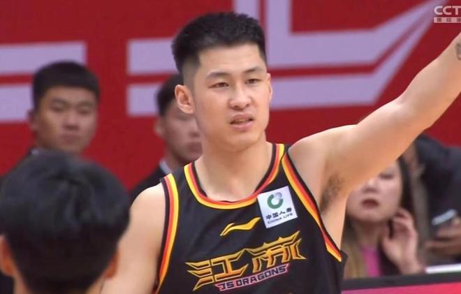 开云体育在线-关于高质量比赛上演，焦点对决点评不胜亏长的信息