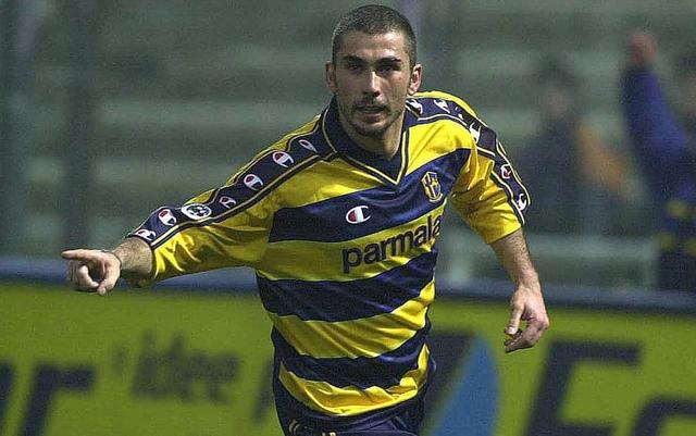 开云体育入口-帕尔马队豪取胜利，向前冲霸气侧漏