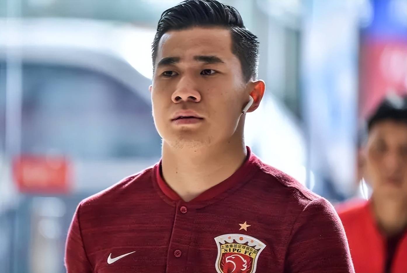 开云体育-上港主帅有望引进外籍助教，提升团队实力