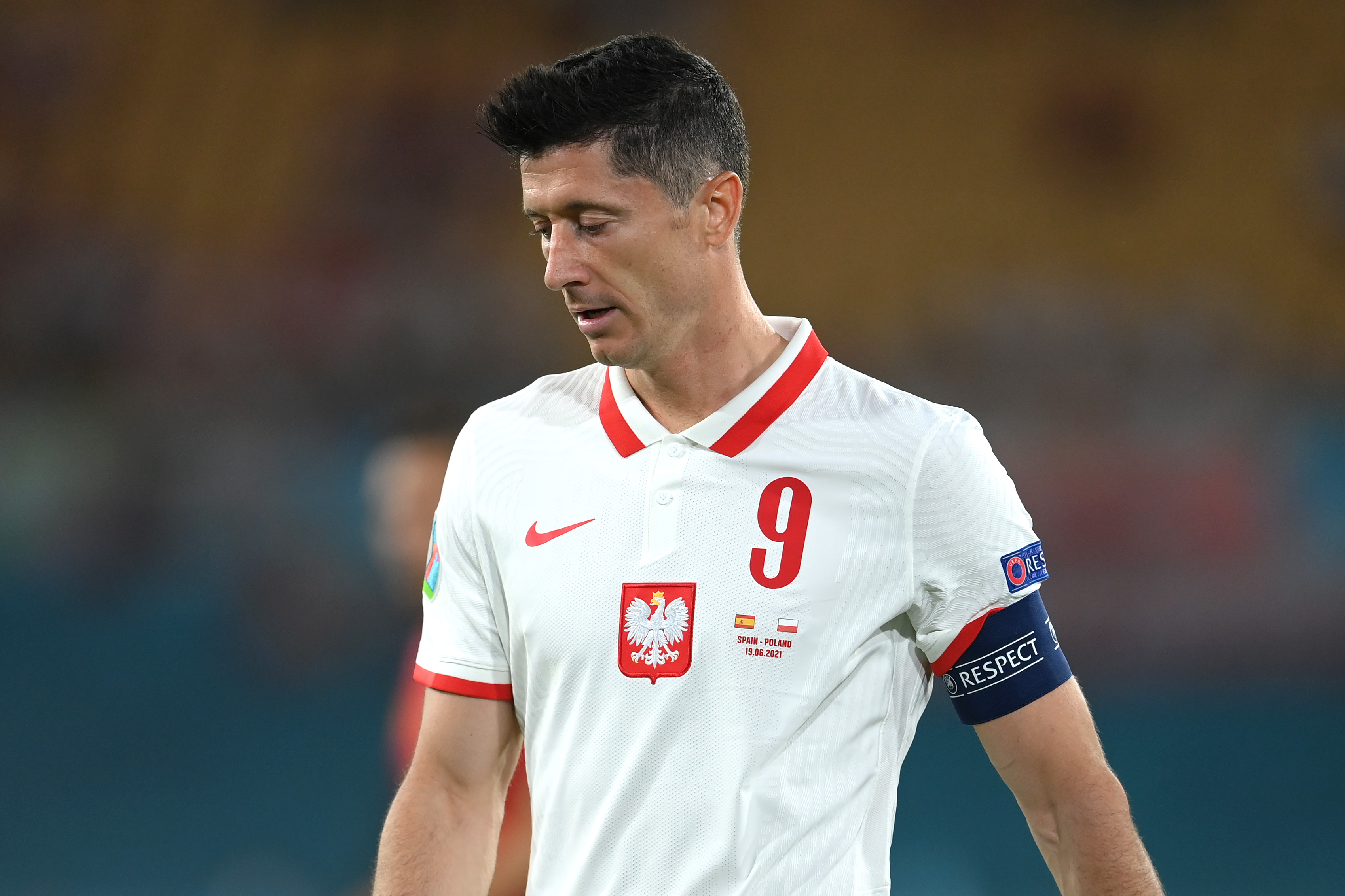 开云体育app下载-包含莱万多夫斯基助力波兰队晋级的词条