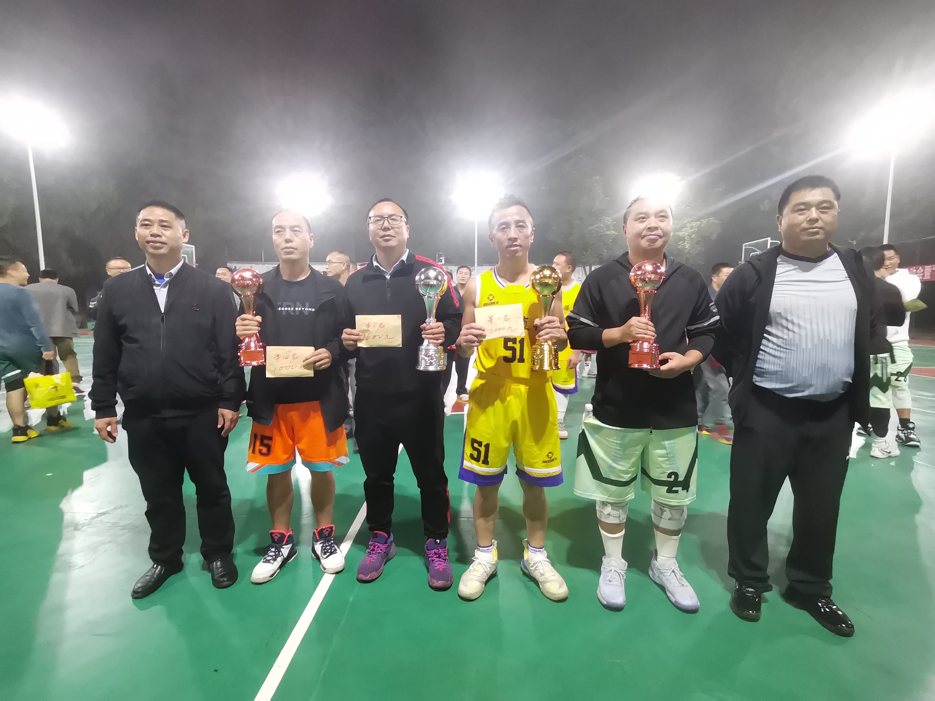 开云体育下载-青年篮球联赛举办，年轻球员展现实力的简单介绍