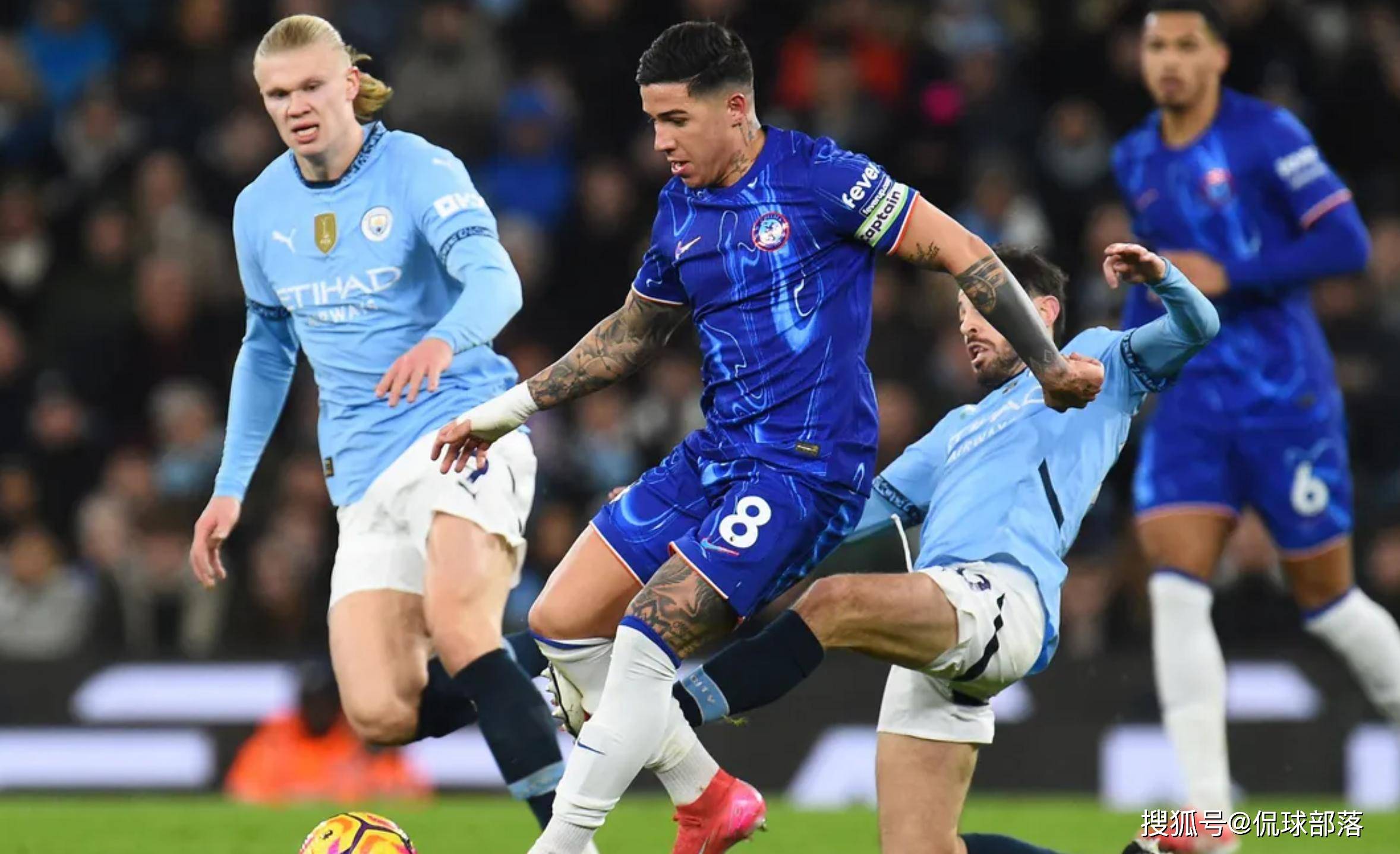 切尔西主帅“炸弹”爆炸英超卫冕悬念加剧的简单介绍