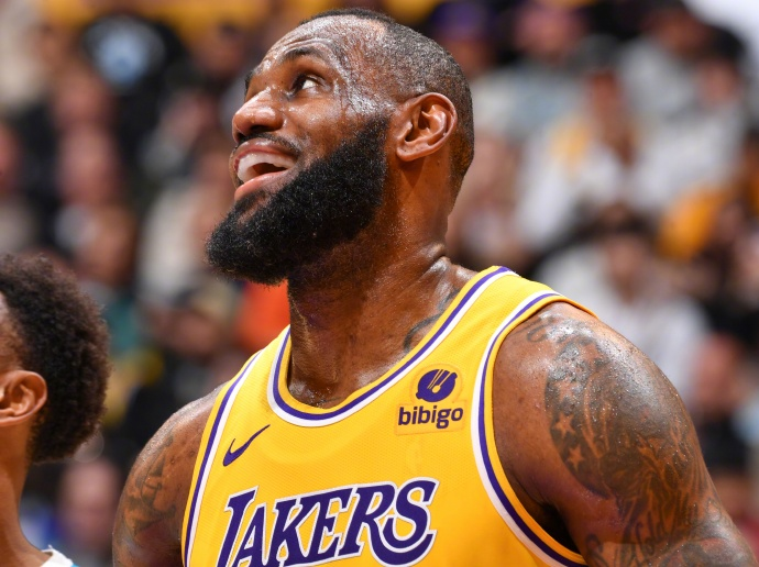 波尔多队制胜关键时刻,轻松夺冠 波尔多队制胜关键时刻,轻松夺冠