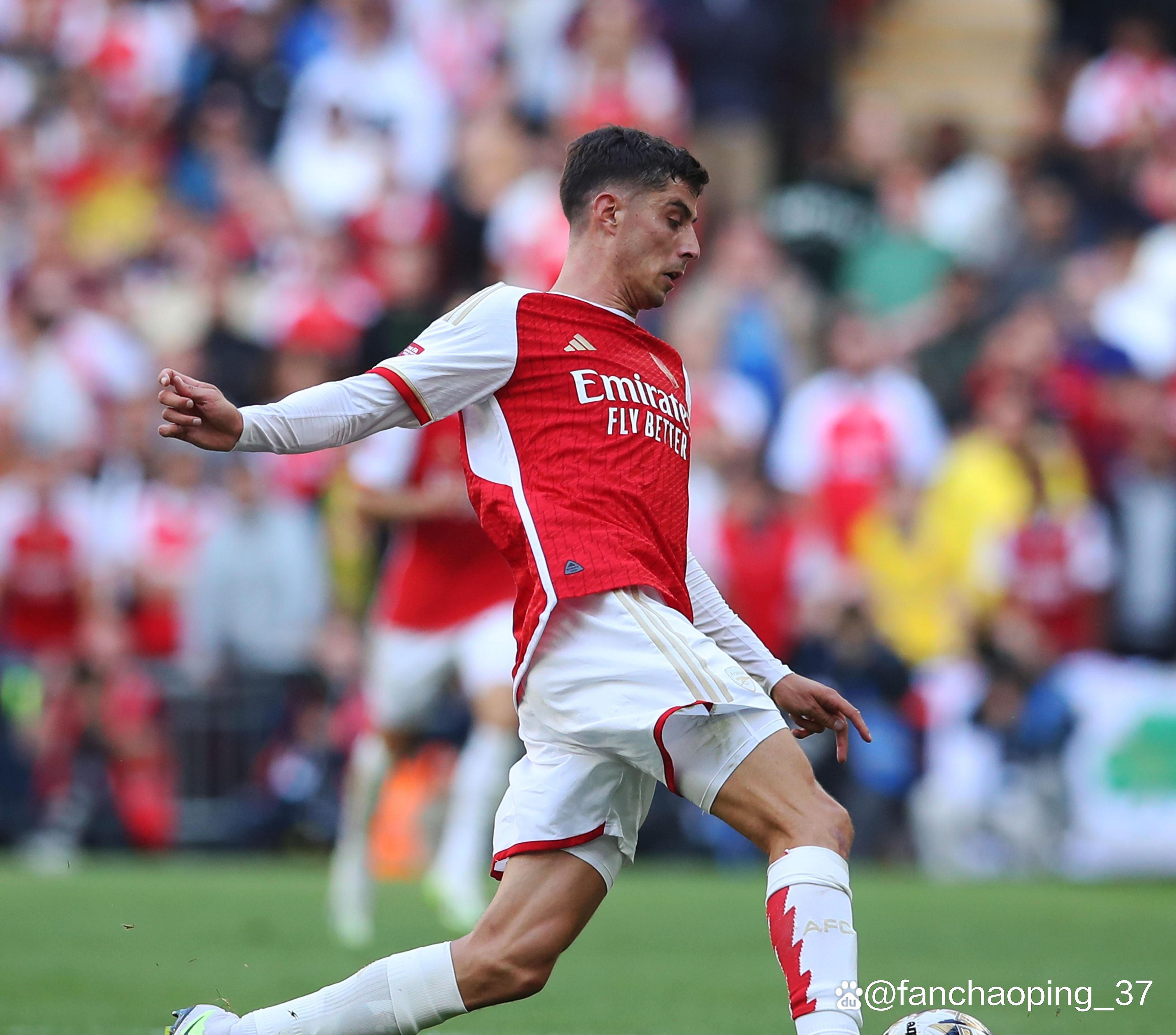 开云体育地址-包含英超新秀表现抢眼，球队前途备受瞩目的词条